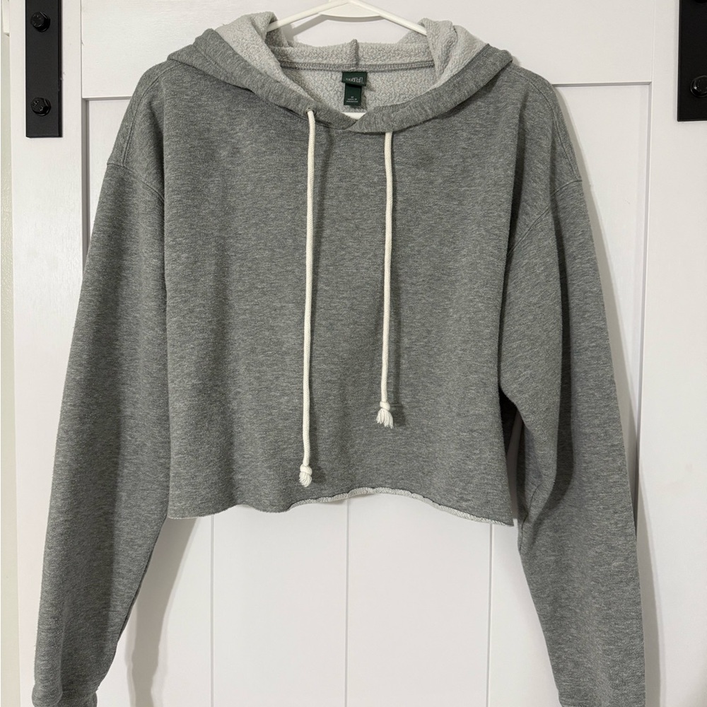 Wild Fable Heather Gray Cropped Hoodie